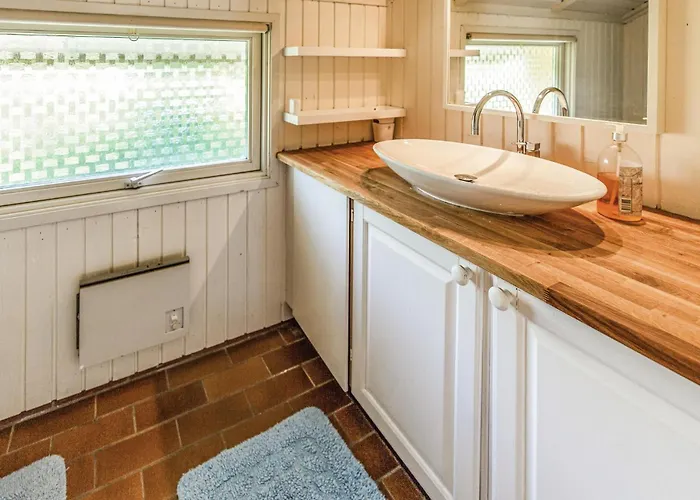 Casa de Férias Three-bedroom In Skalskor Skælskør