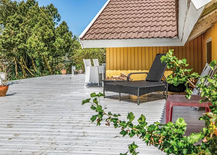 Three-bedroom In Skalskor Casa de Férias Skælskør